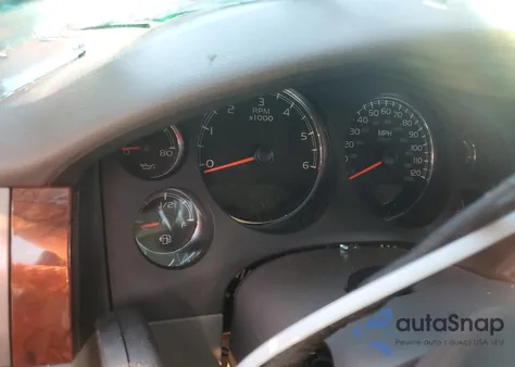 2013 Chevrolet Suburban C1500 Lt z USA, uszkodzony, nr VIN 1GNSCJE08DR107191